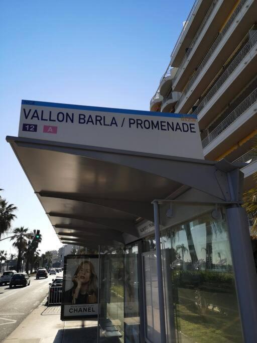 Beach Front, Superbe Appartement Pour 4 Personnes نيس المظهر الخارجي الصورة